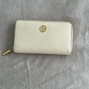 Tory Burch Wallet